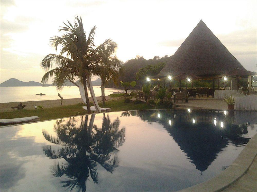 Luwansa Beach Resort Labuan Bajo Extérieur photo