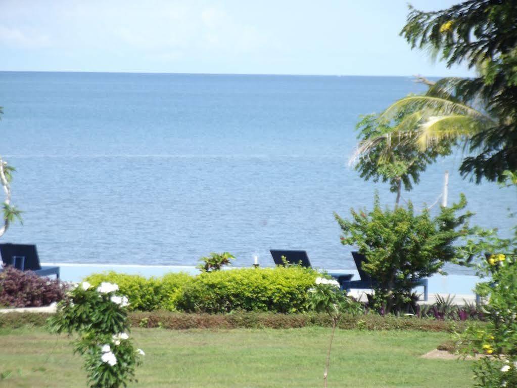 Luwansa Beach Resort Labuan Bajo Extérieur photo